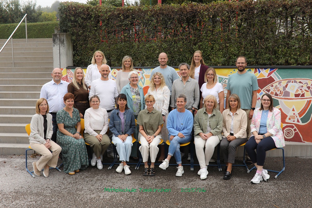 Lehrerfoto 25 26 klein